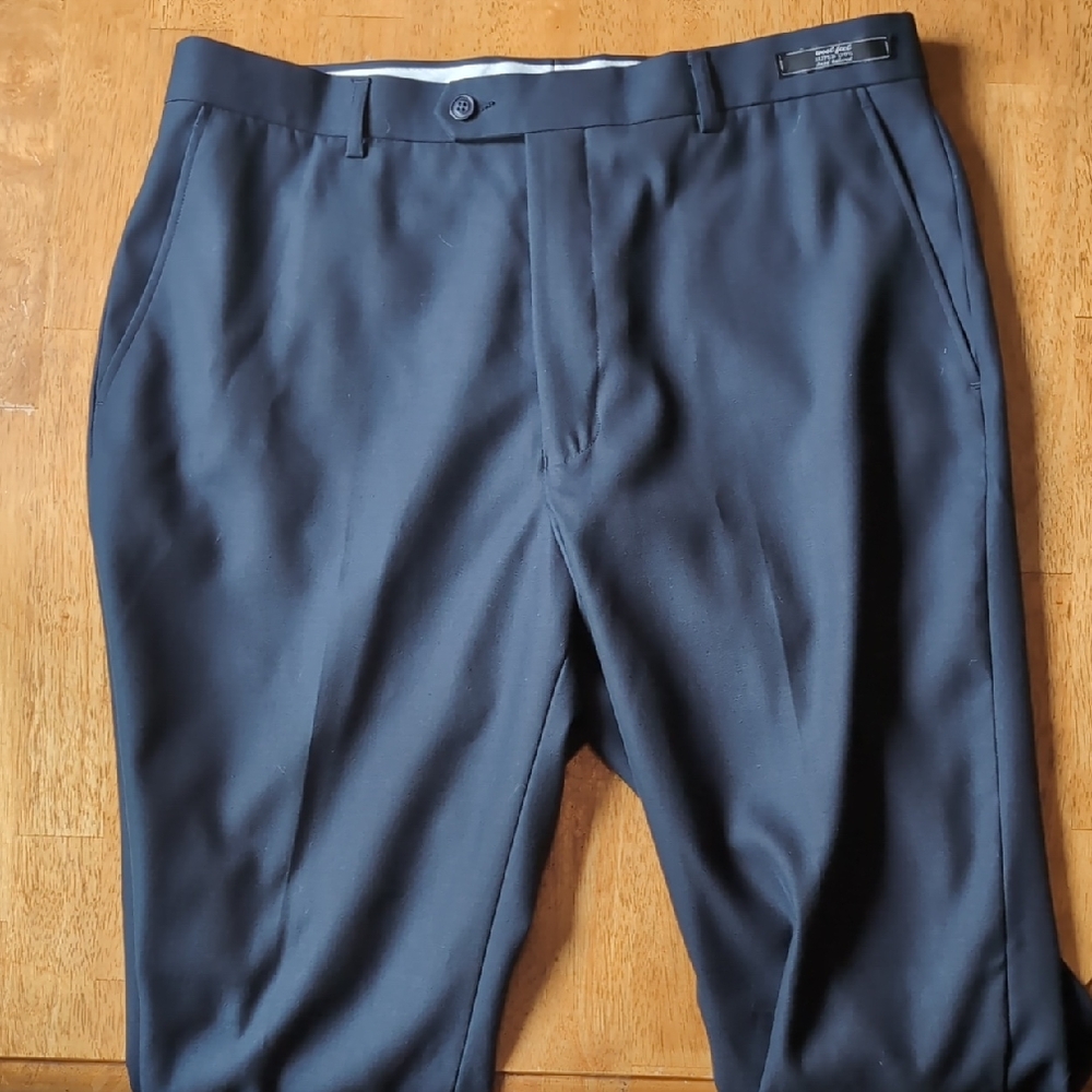 Doma Platinum Black Dress Pants